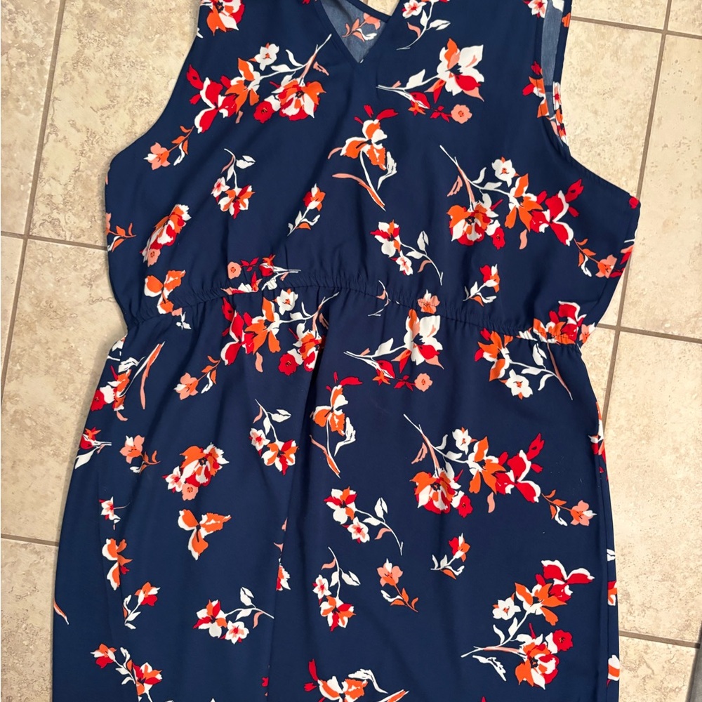 41 Hawthorn Navy Floral Dress